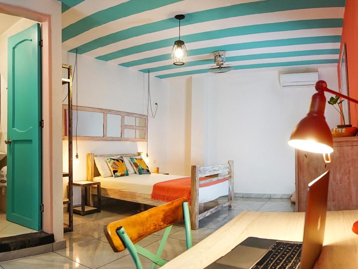La Brisa Loca Hostel